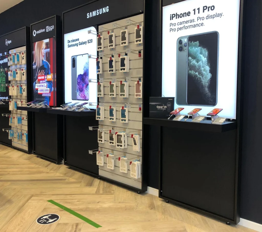 Shop in shop wall voor Samsung door FaberExposize